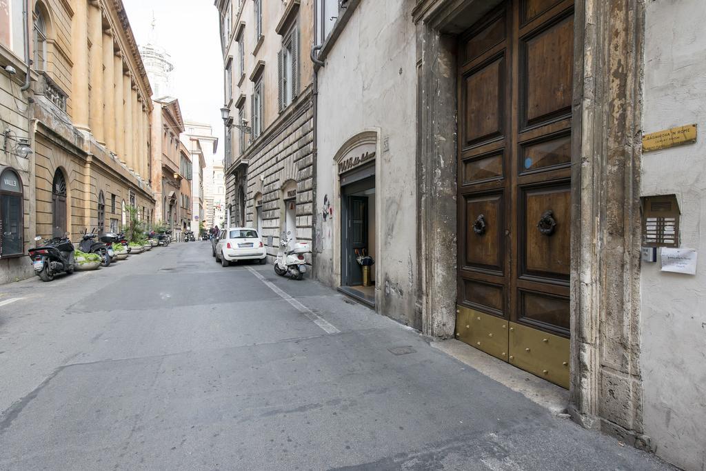 Apartment As You Feel - Teatro Valle Rom