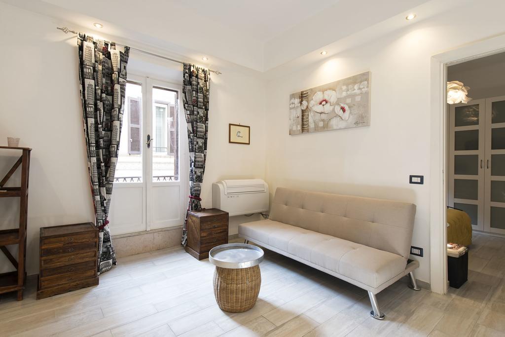 As You Feel - Teatro Valle Apartment Rom