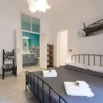 Rome As You Feel - Teatro Valle Apartment